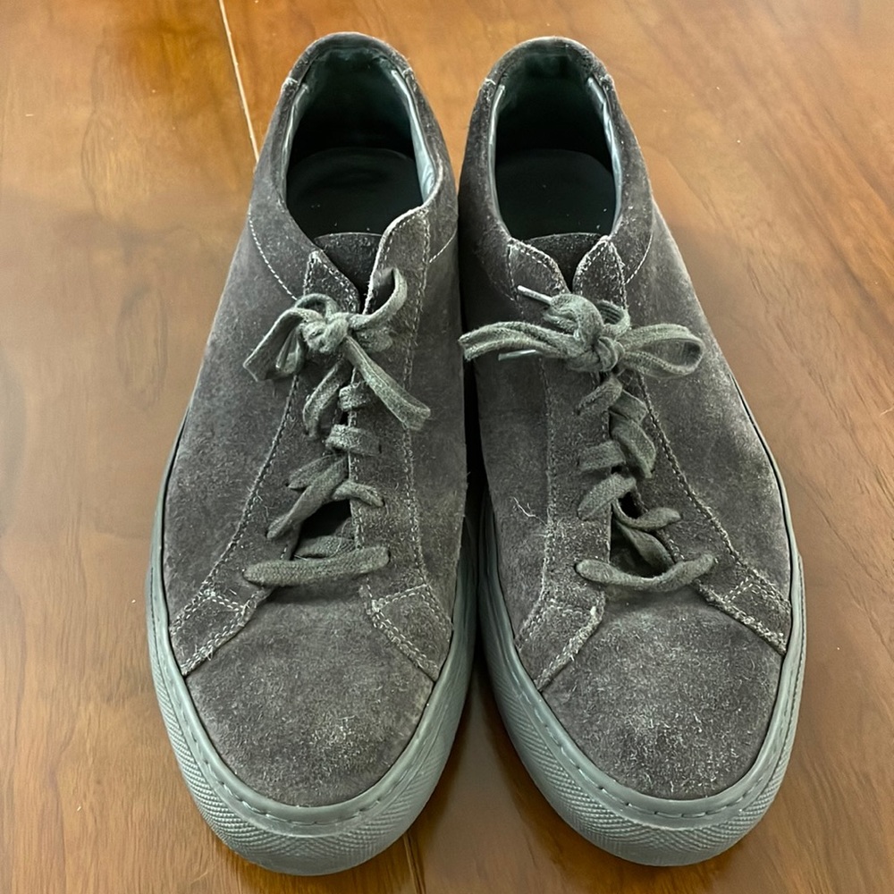 Common Projects Men’s Achilles Suede Low-top Sneakers, Grey, Size 42